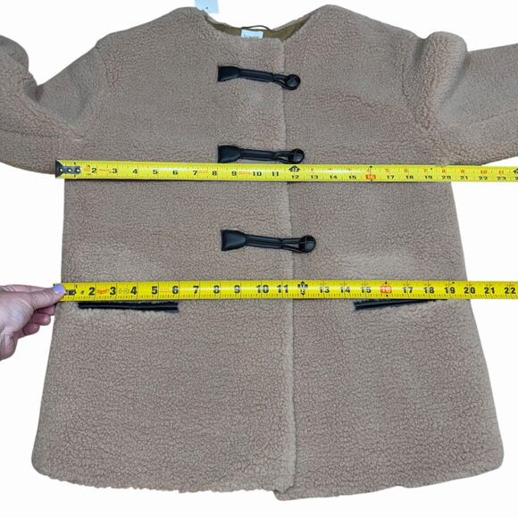 J Crew Factory Coat Women's Sherpa Toggle Beige XSP Petite Bohemian Boho - Picture 5 of 7